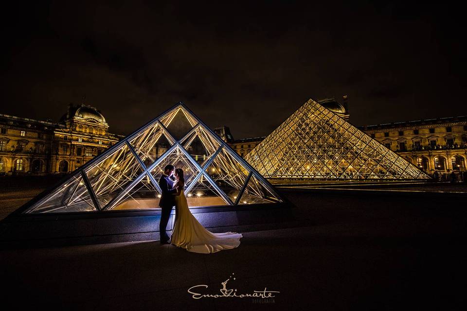 Postboda-Paris