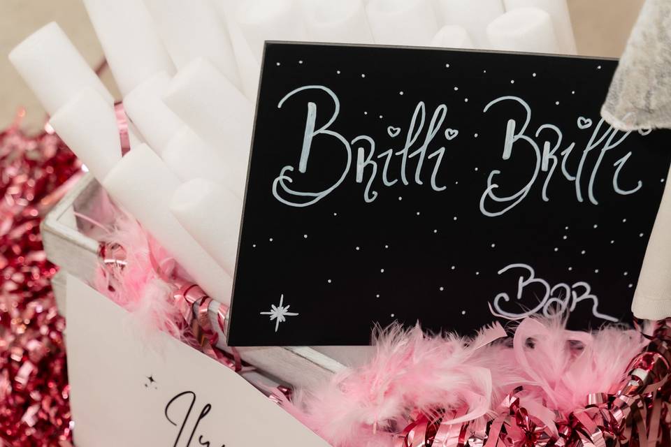 Glitter bar