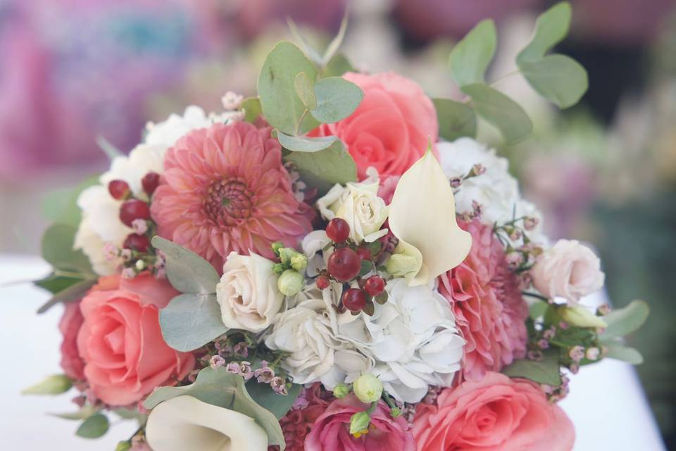 Lisianthus, gerbera,…