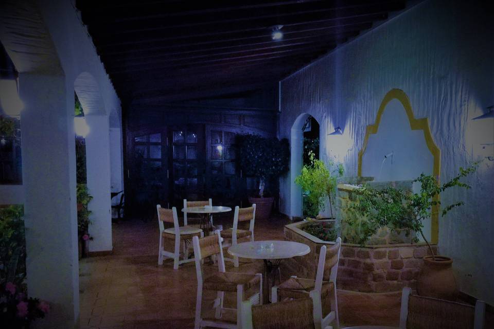 Patio de noche