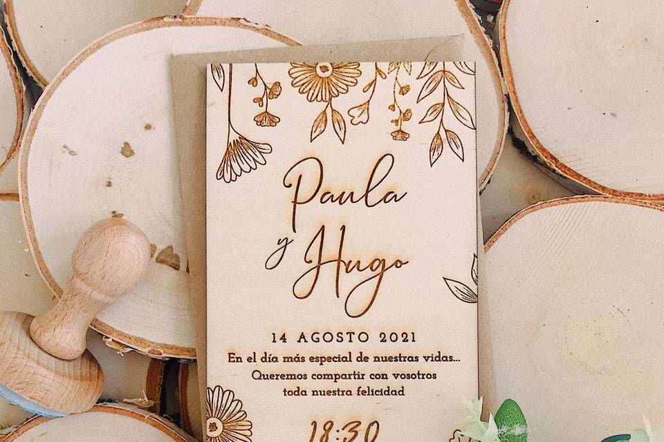 Invitación de madera de haya