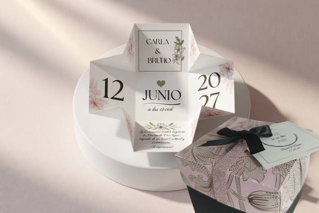 Invitación Regalo Cubo