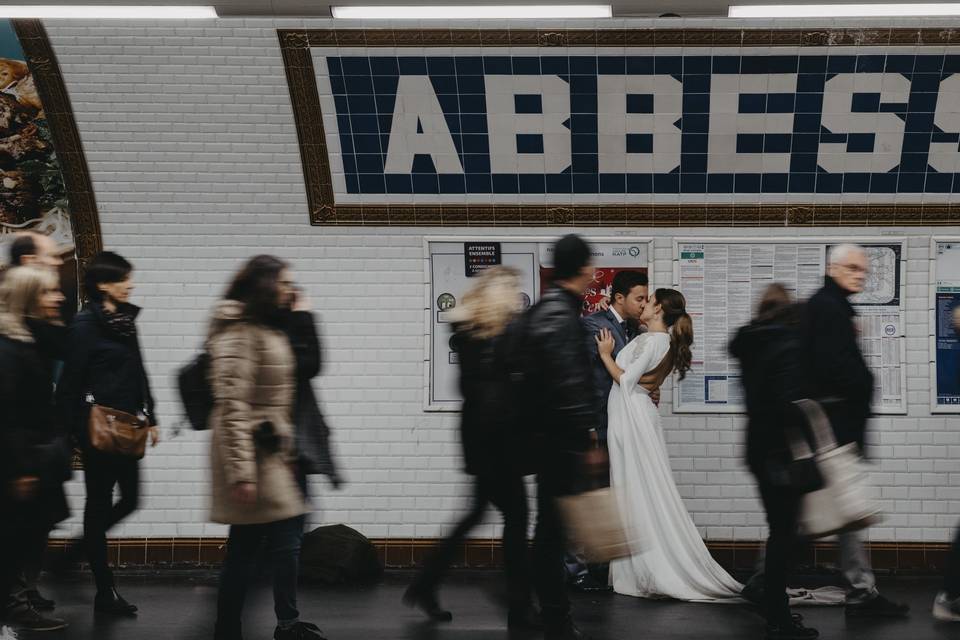 Besos en el metro