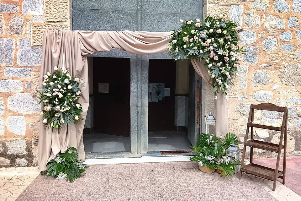 Arco con telas boda orihuela