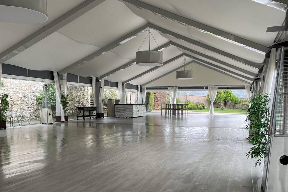 Carpa salon