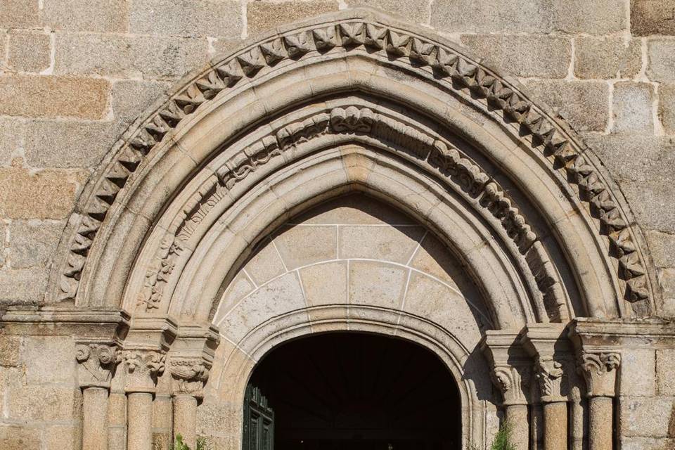Entrada iglesia