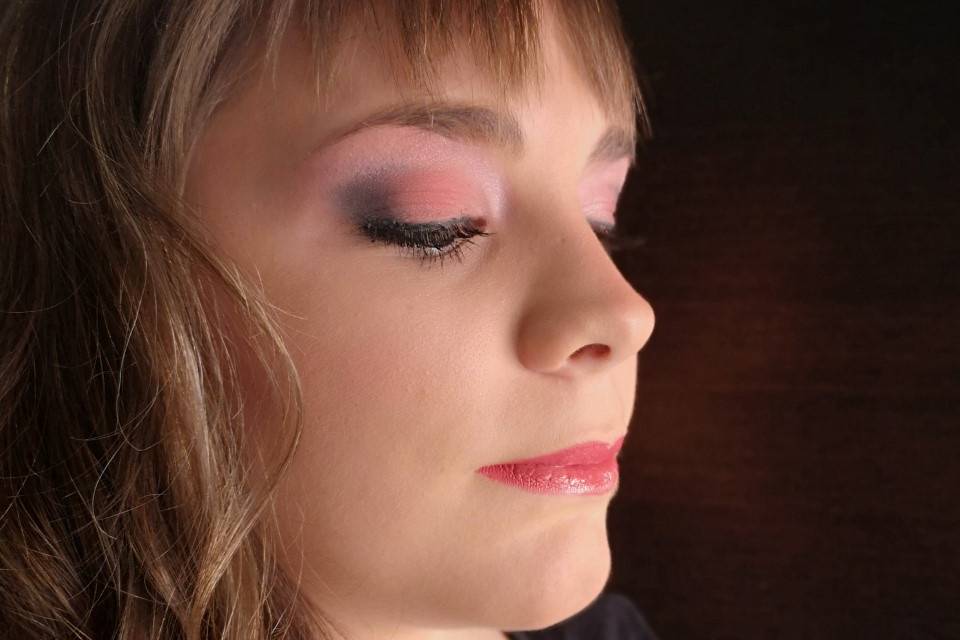 Maquillaje para una boda navideña