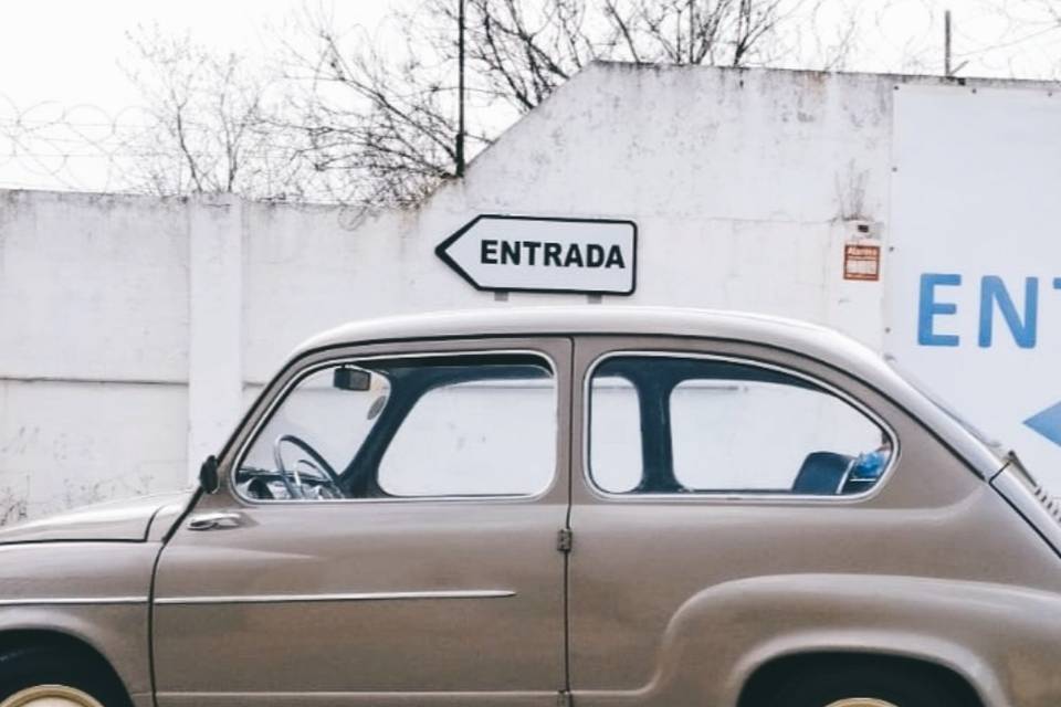 SEAT600