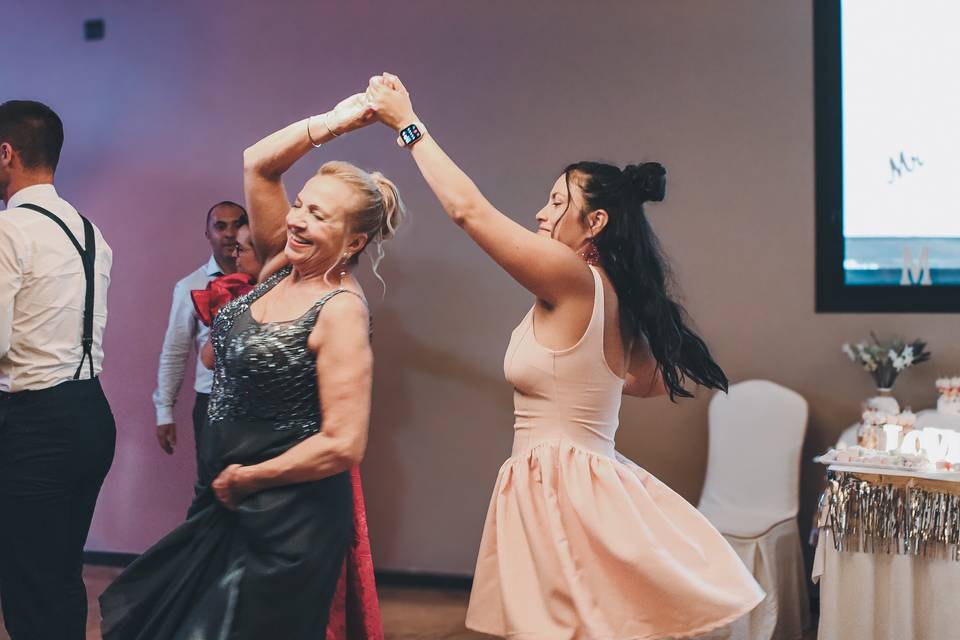 Fiesta y baile