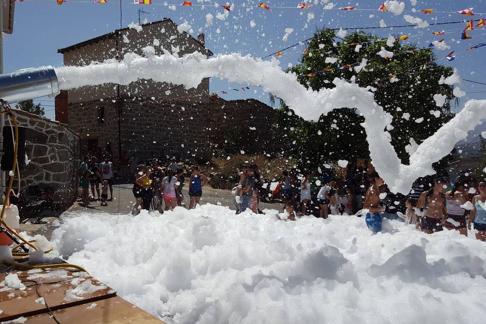 Fiesta de espuma (foto real)