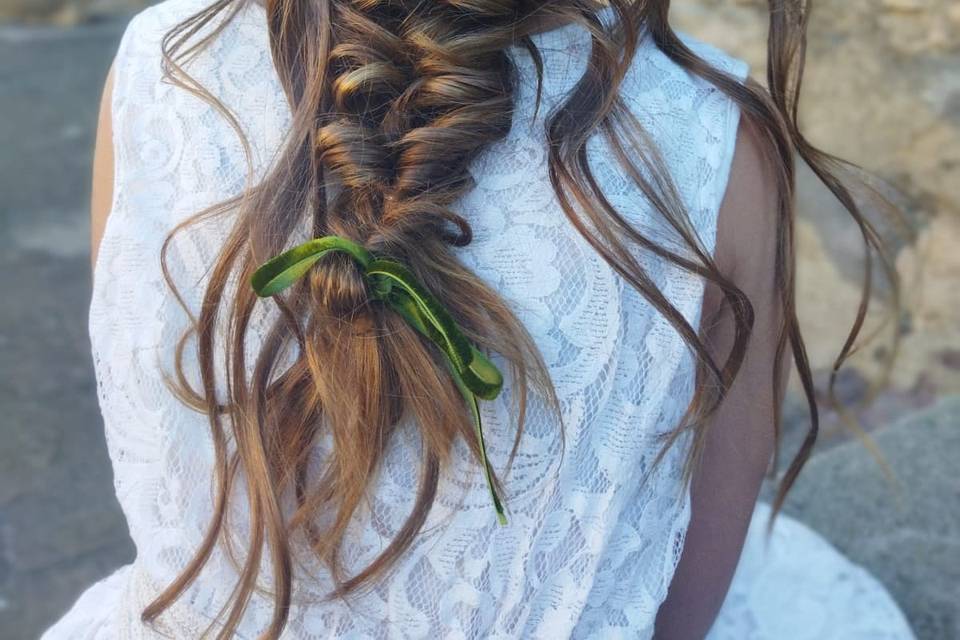 Trenza semisuelta