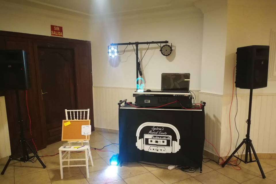 Cabina dj básica en boda