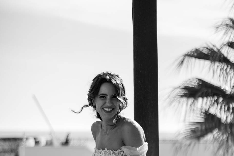 Ainhoa en el balcón