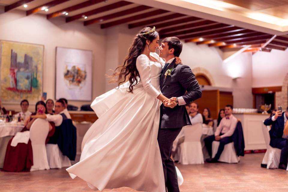 Baile