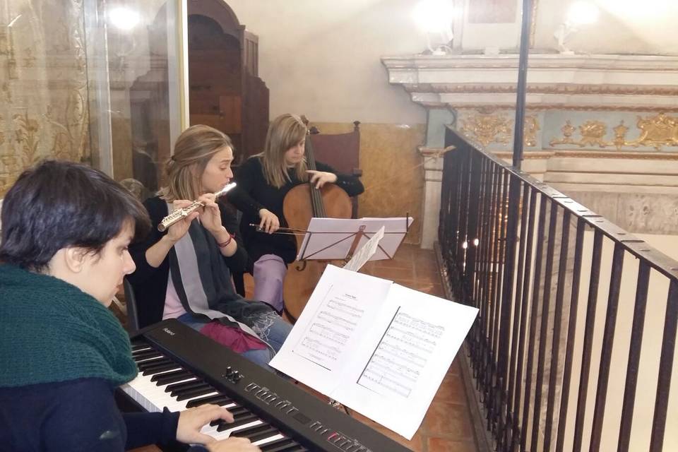 Música nupcial en una ermita