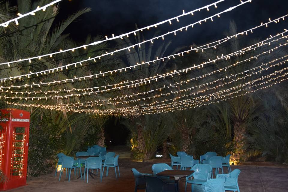 Guirnaldas terraza discoteca