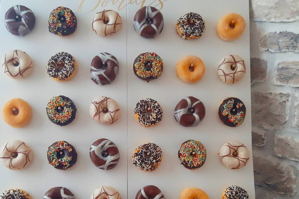 Donuts Candy Bar