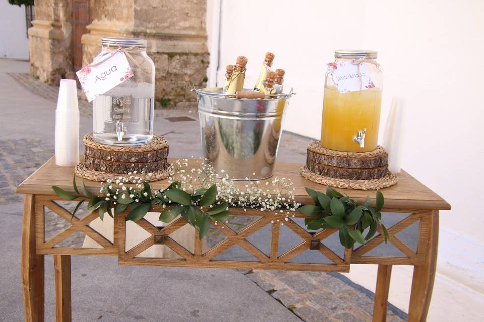 Stand Agua y Limonada