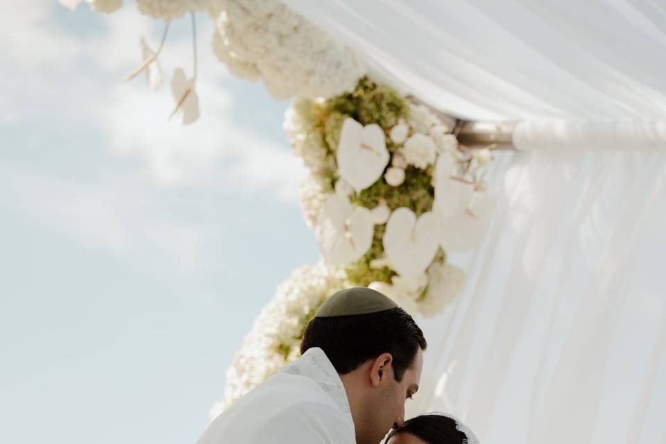 Coral Weddings
