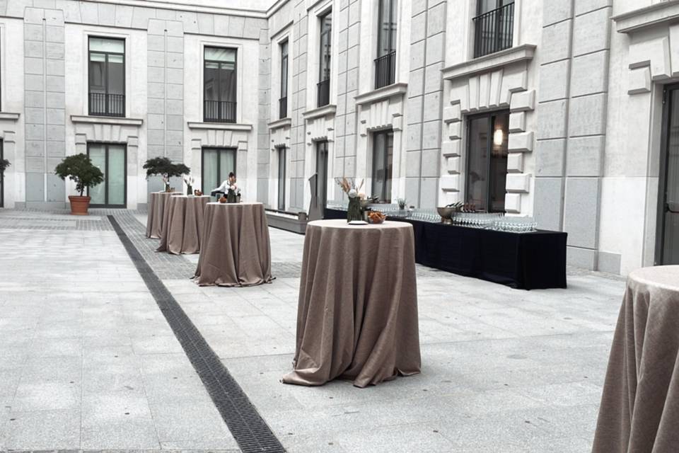 Coctel en exterior