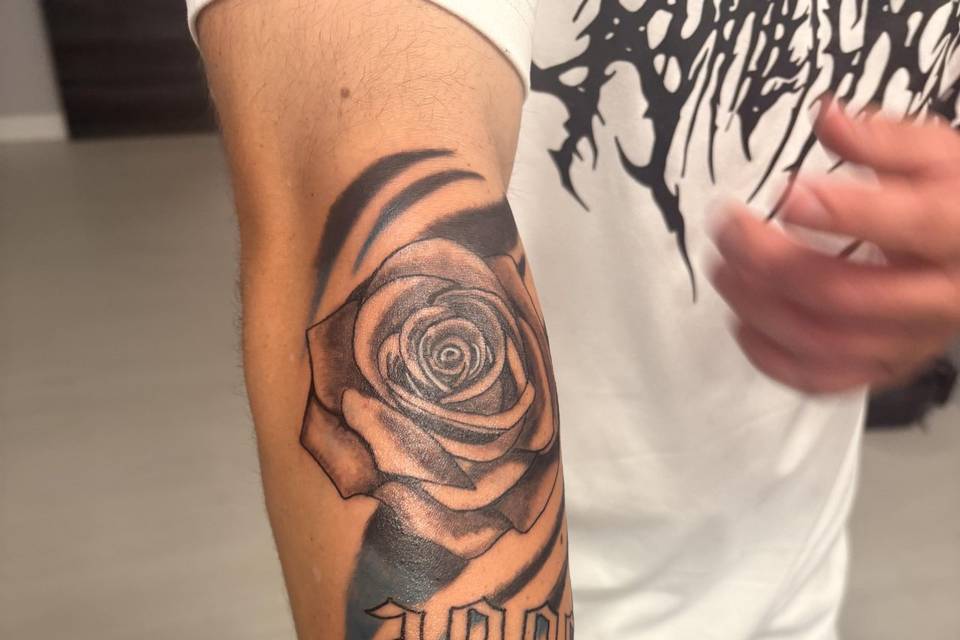 Media manga de flores con fech