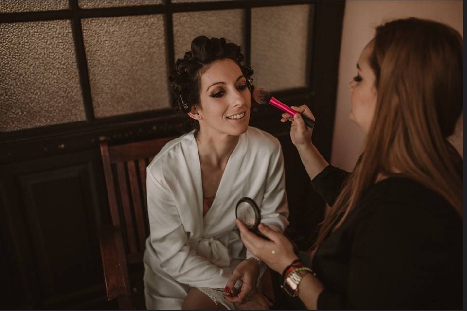Jennifer Arraez - Maquilladora profesional