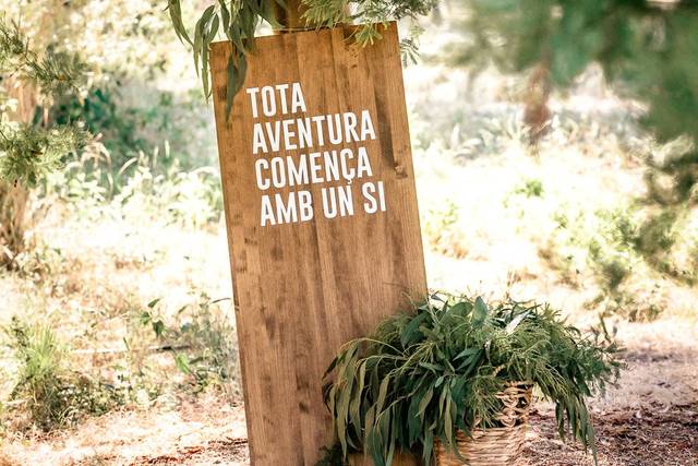 Decoración y cartelería