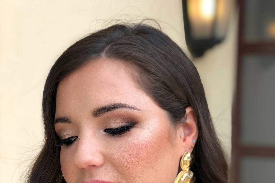 Maquillaje y pelo de invitada