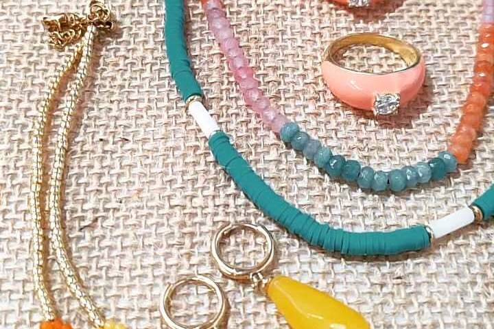 Colgantes y pendientes