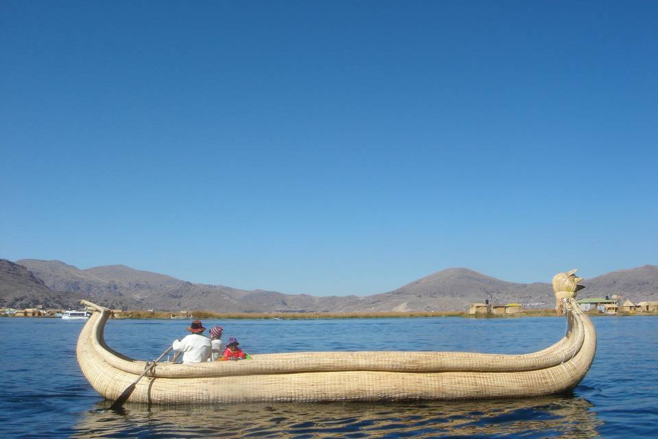 Lago Titicaca, Perú