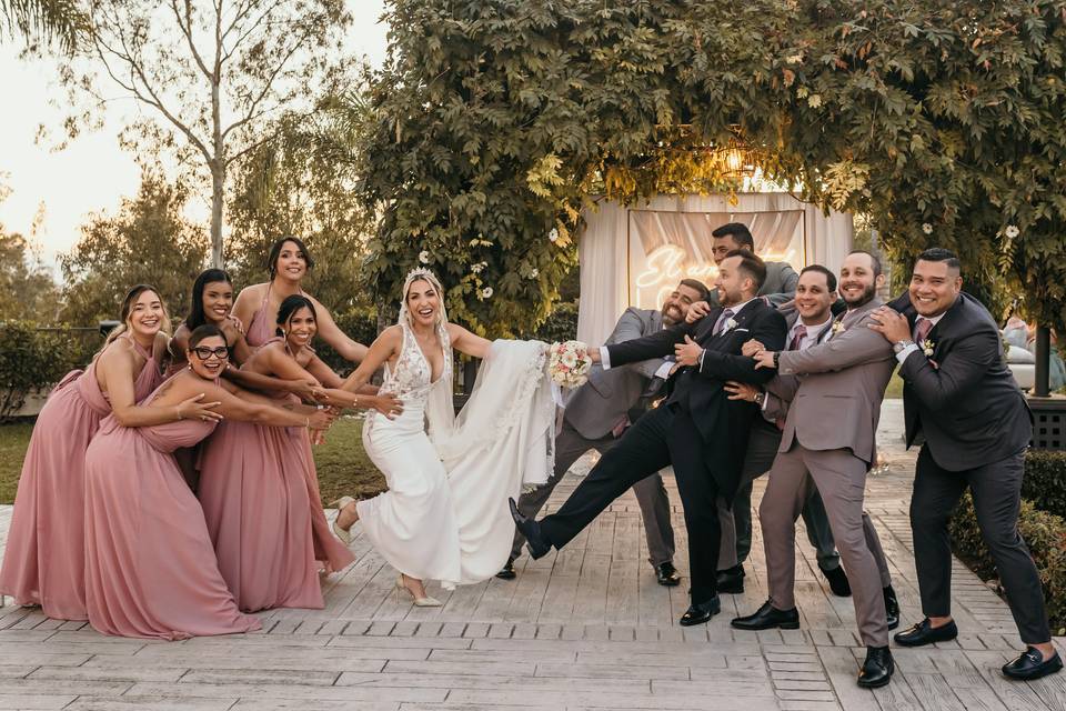 Boda A&R