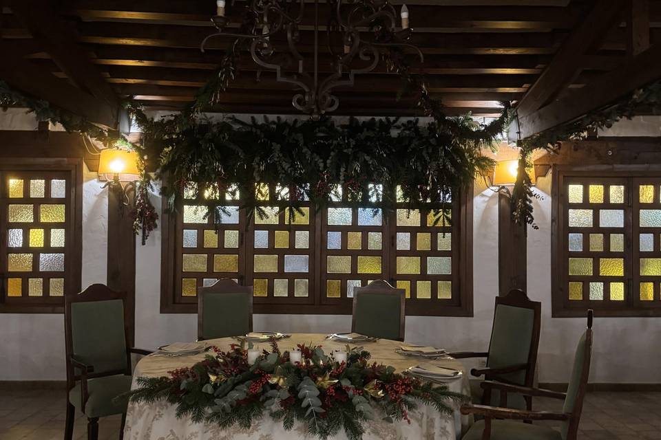 Mesa nupcial navideño