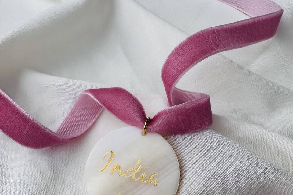 Medalla personalizada nácar