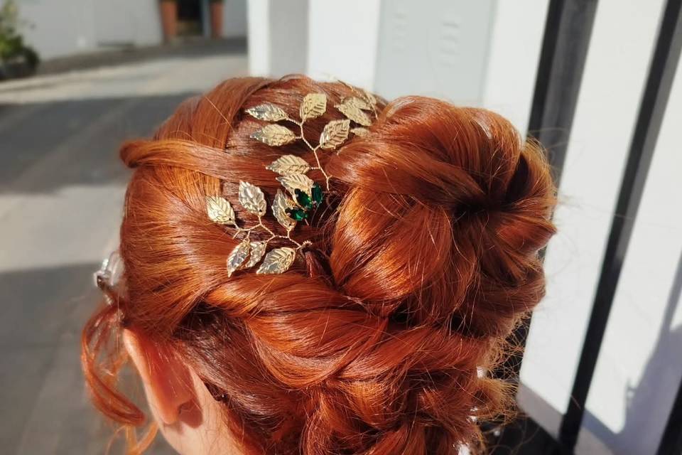Peluquería y Maquillaje Zoraima