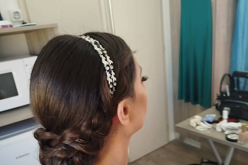 Peluquería y Maquillaje Zoraima