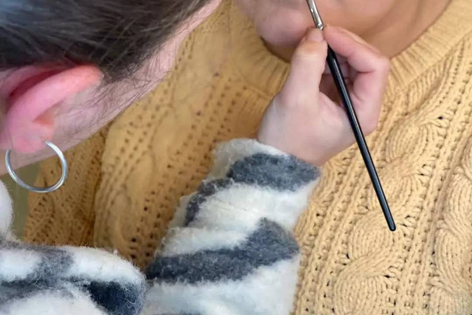 Peluquería y Maquillaje Zoraima