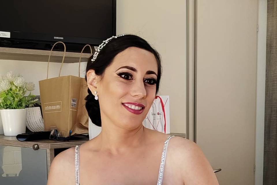 Peluquería y Maquillaje Zoraima