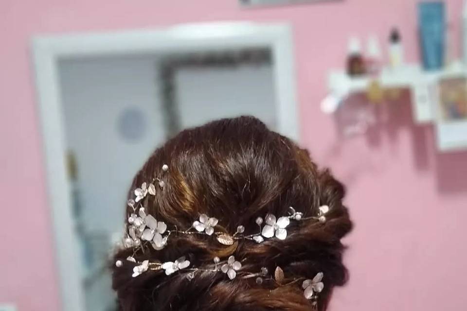 Peluquería y Maquillaje Zoraima
