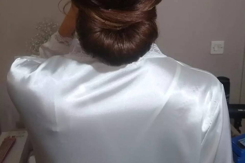 Peluquería y Maquillaje Zoraima