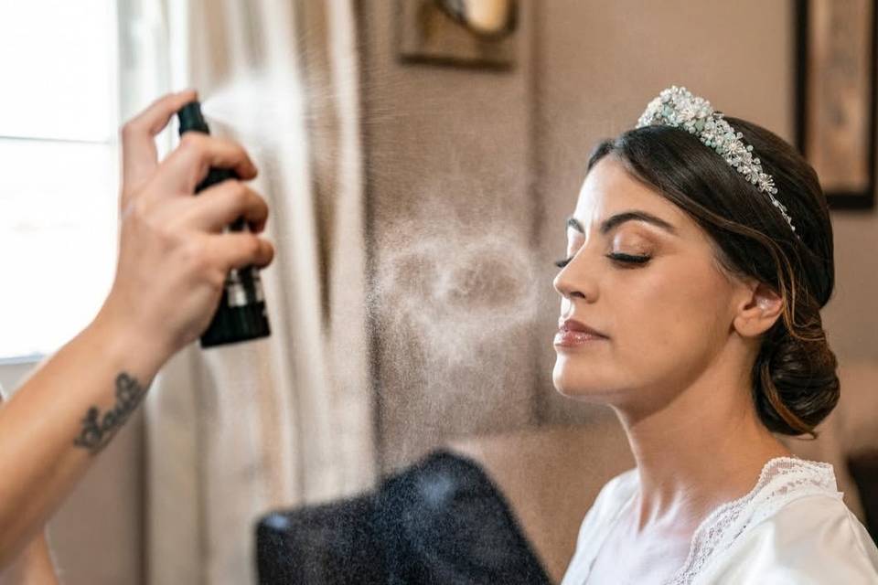 Peluquería y Maquillaje Zoraima