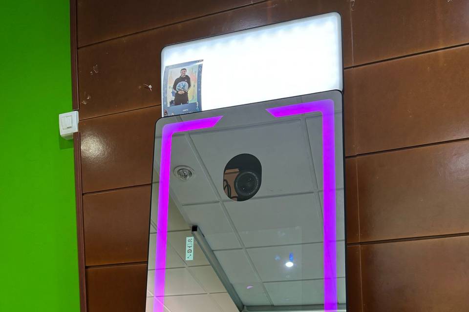 Fotomatón espejo mágico