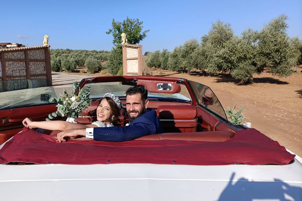 Boda con el Cadillac