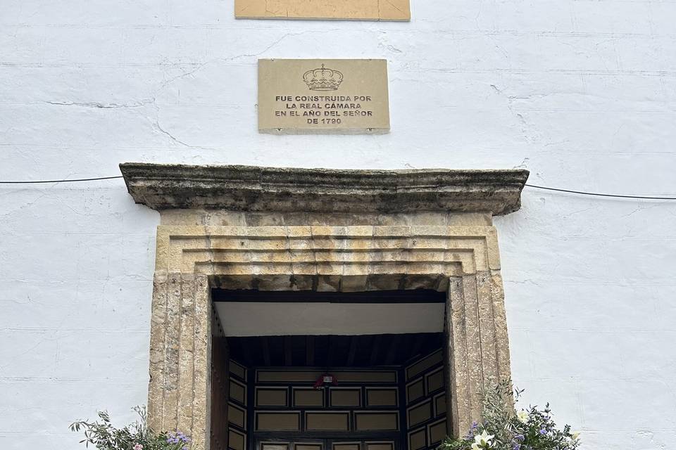 Puerta iglesia