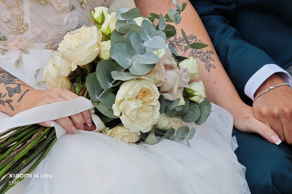 Ramo de novia de rosas