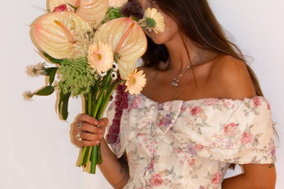Yofia Flowers