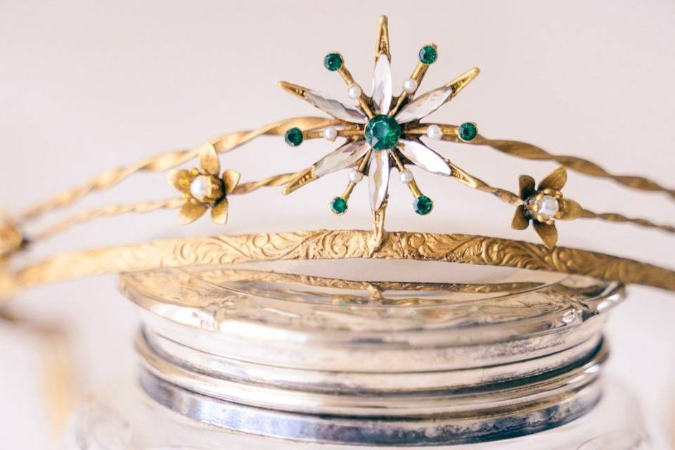 Tiara latón personalizada