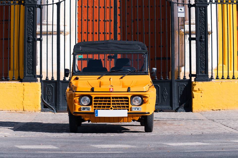 Citroën mehari: plaza de toros