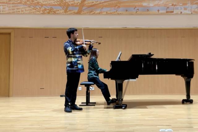 Actuando en concierto clásico