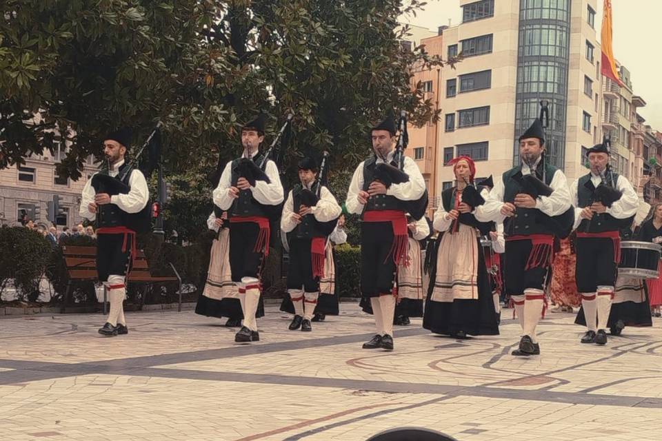 Desfile oviedo