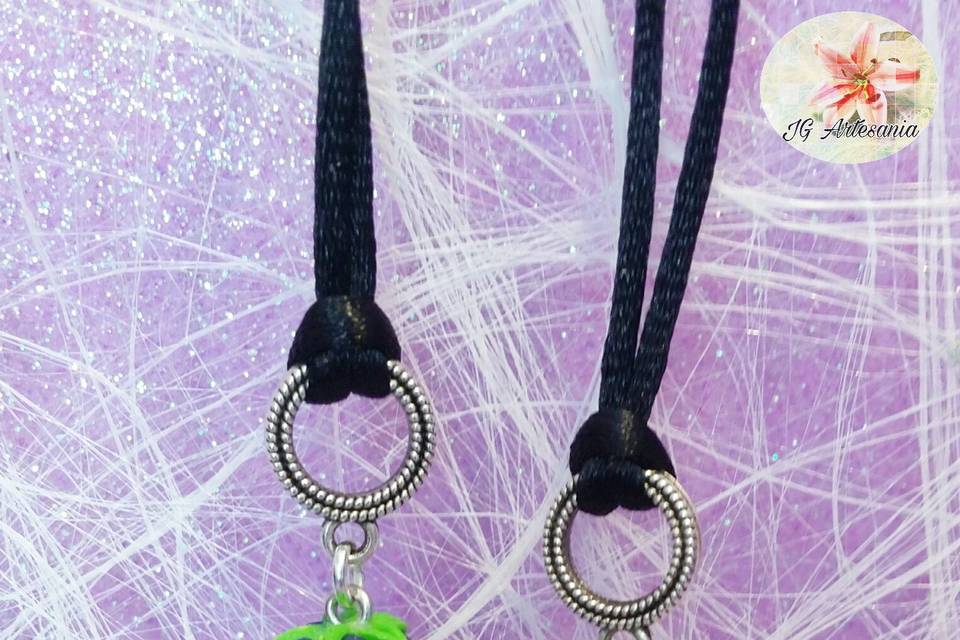 Collar y pendientes frutitas